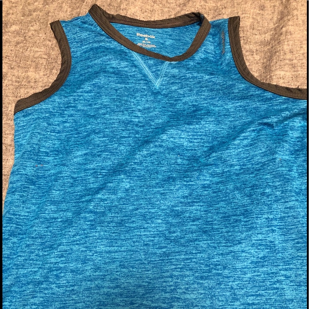 🐙Reebok tank